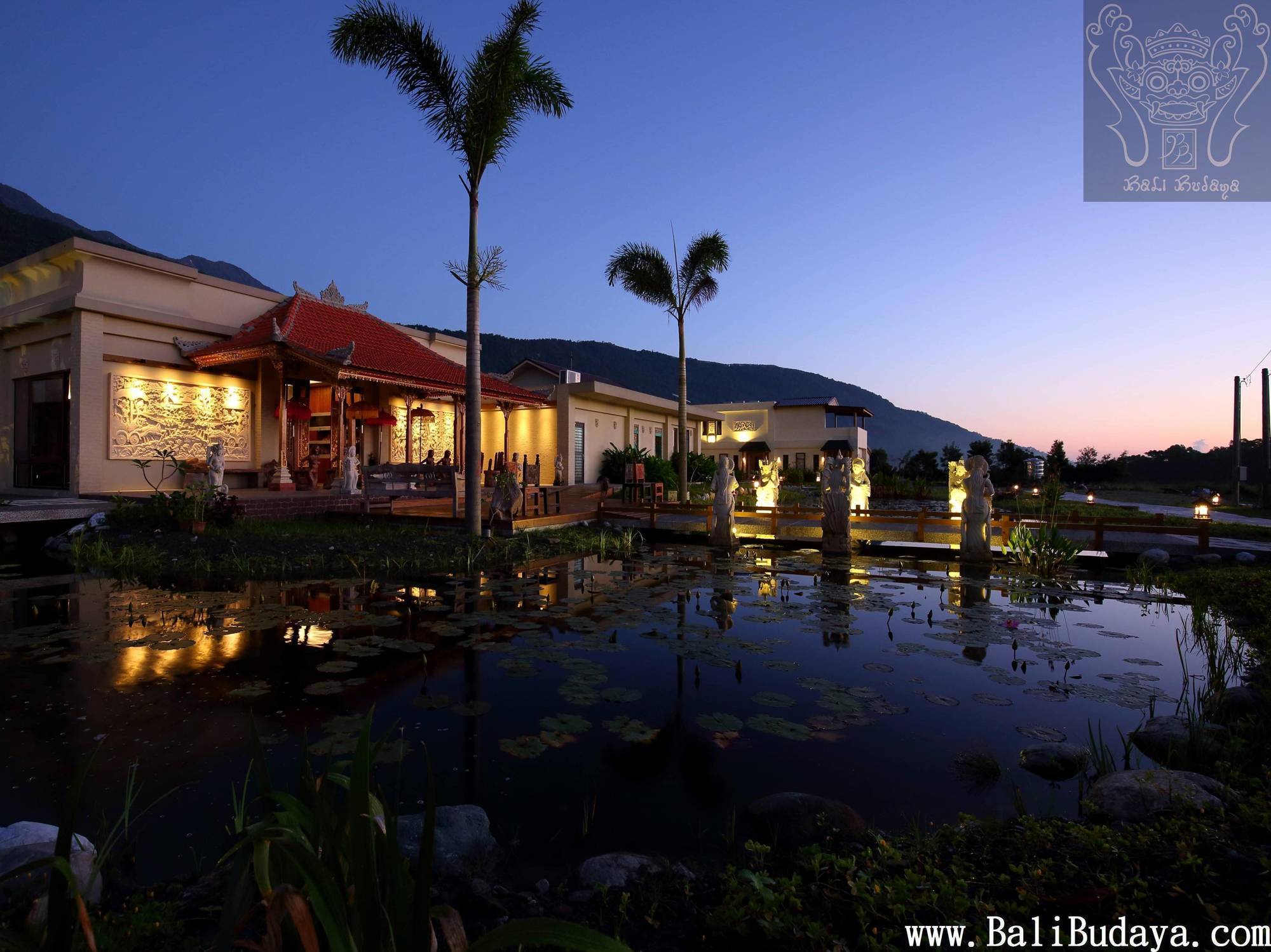 Bali Budaya Villa Hualien City Ngoại thất bức ảnh